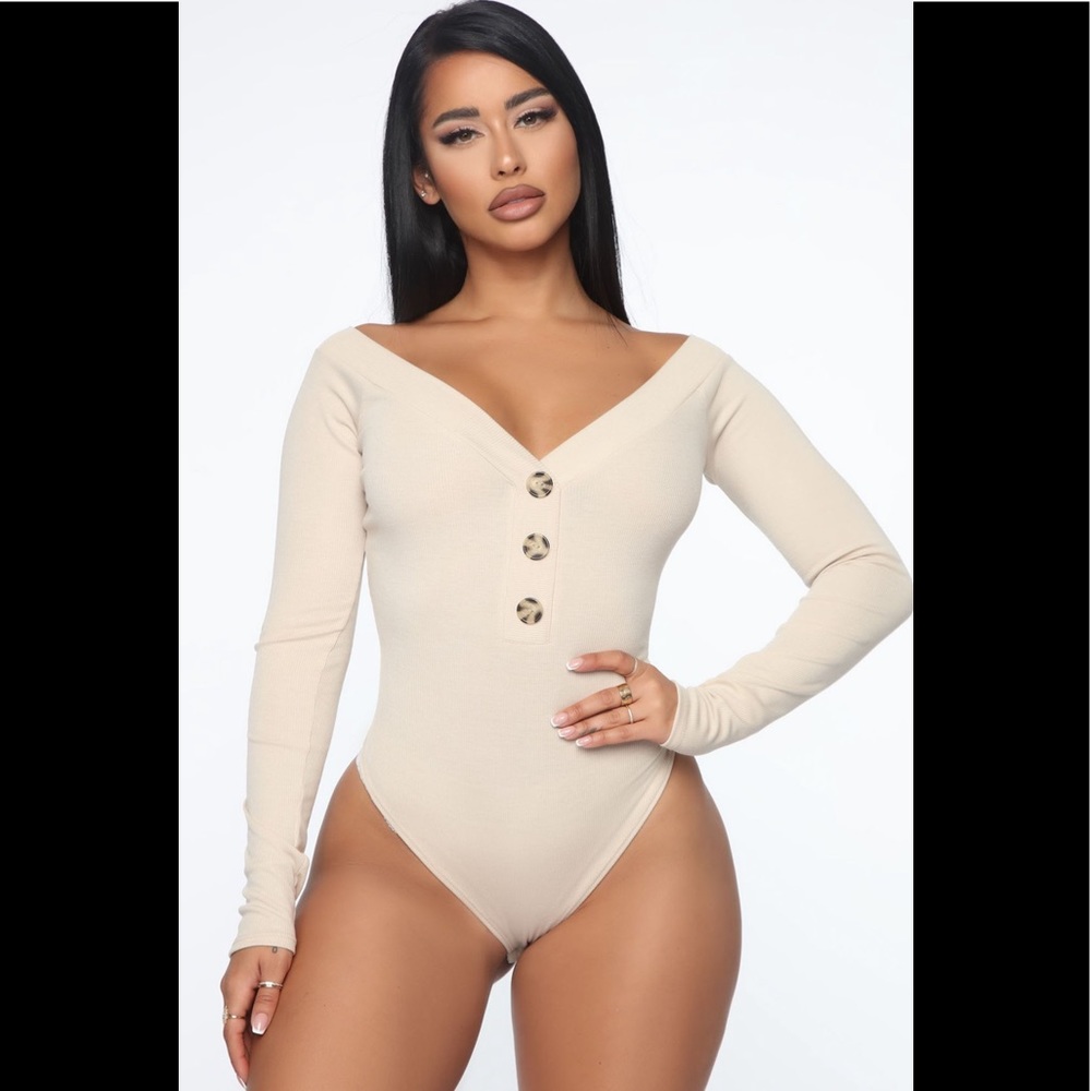Fashin nova beige bodysuit